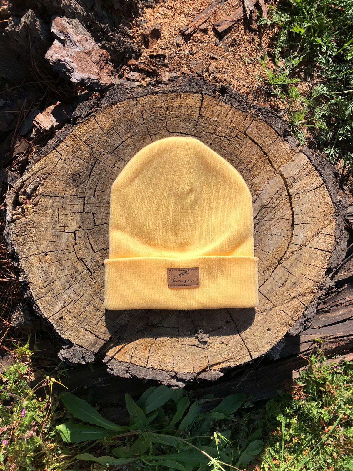 Beanie amarillo pastel